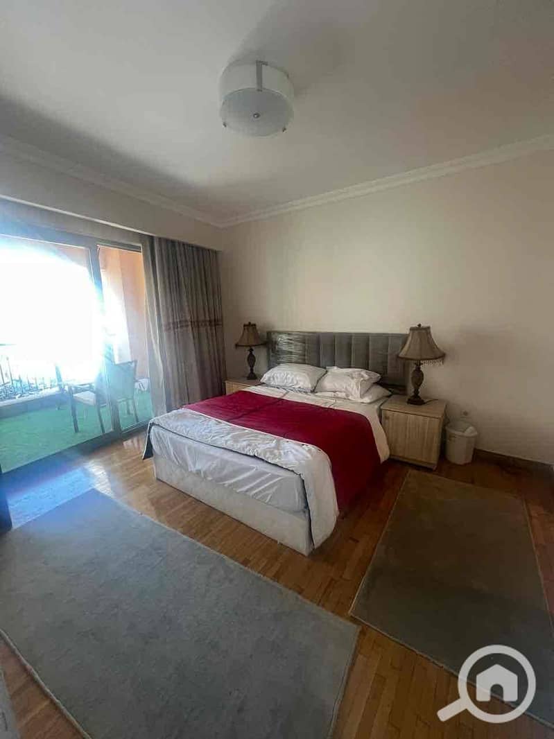 9 8353620d-dc7c-47c5-9a49-6b044d3f8174. jpg