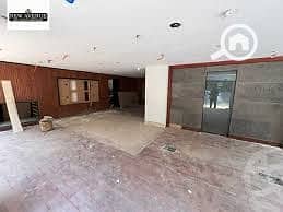 Retail for Sale in Downtown Cairo, Cairo - محل 120 متر. jpg