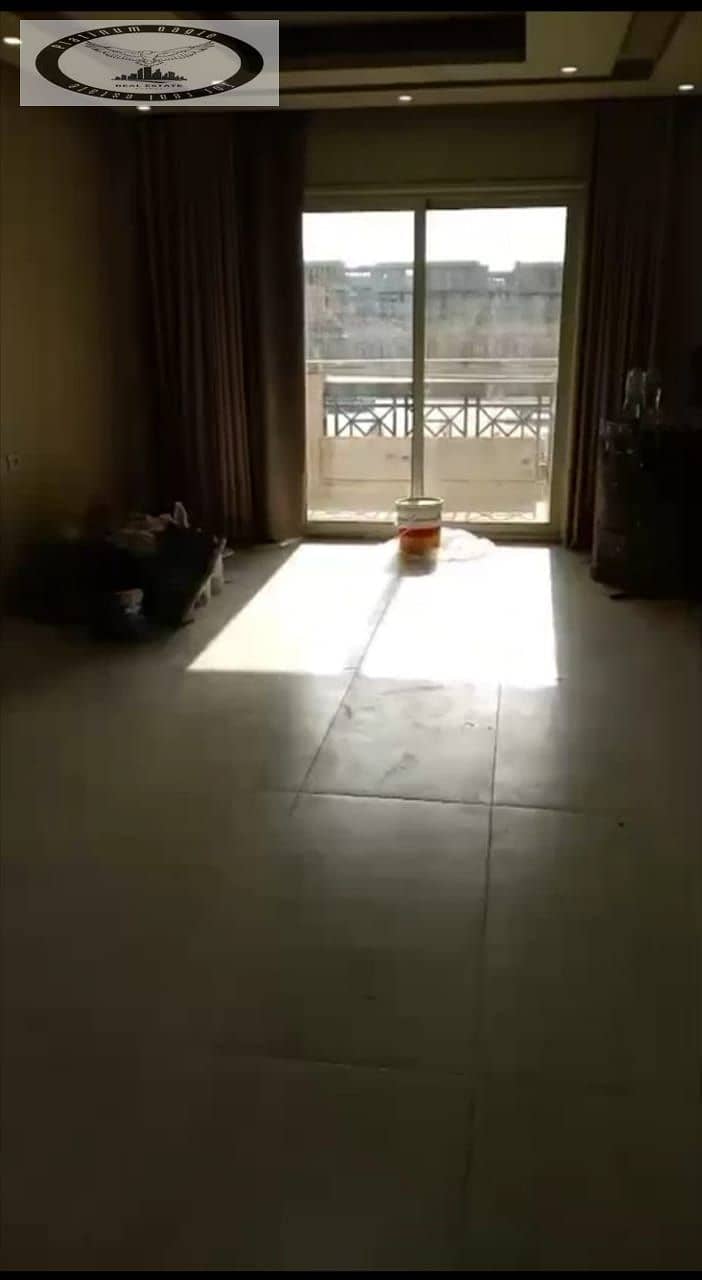 2 8efc9c74-6f9b-4447-be96-fc0a01e69493. jpg