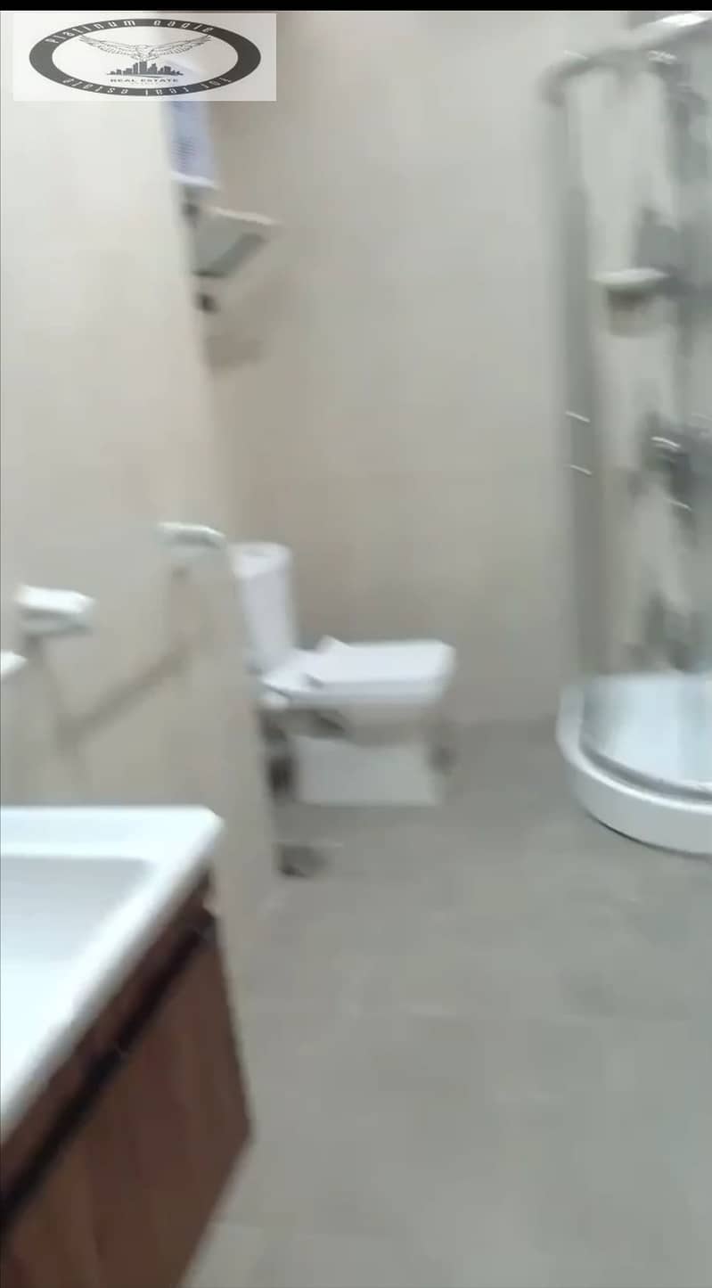 14 329fdbd7-5ea9-45aa-ae43-35e4b8e187fe. jpg