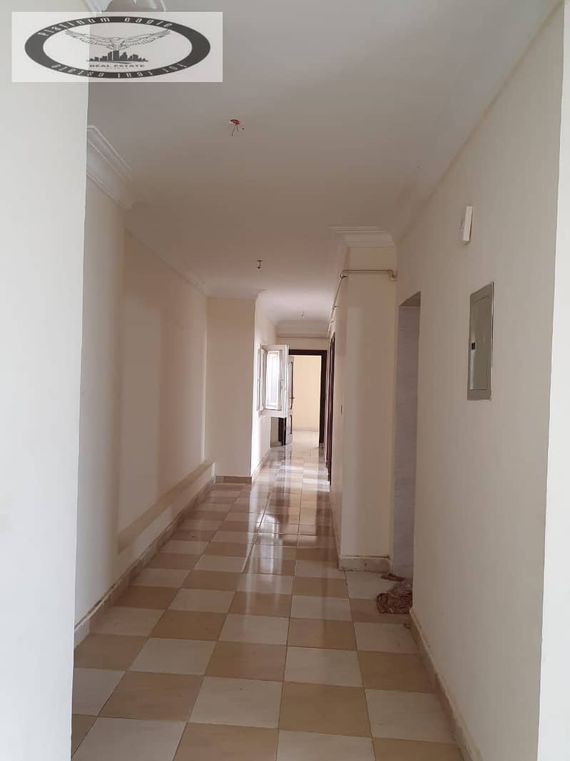 2 06ab7513-8ac1-42d4-9435-a03f134a1b02. jpg