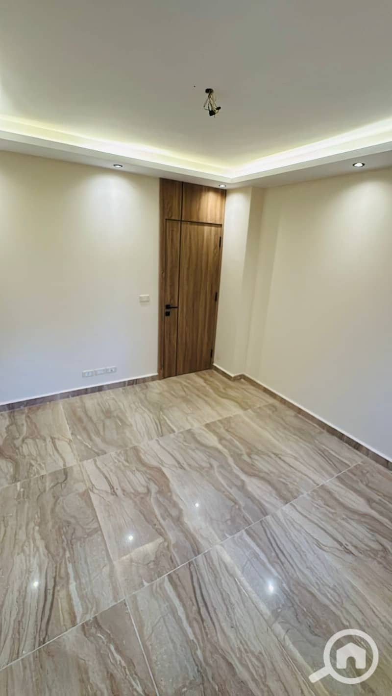 7 WhatsApp Image 2025-12-04 at 7.43. 38 PM. jpeg