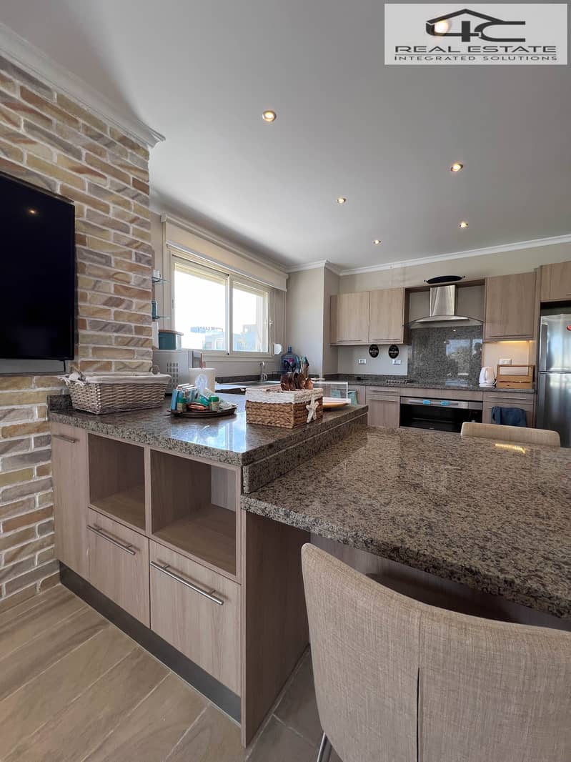 3 2025_07_01_05_00_IMG_8094. jpg