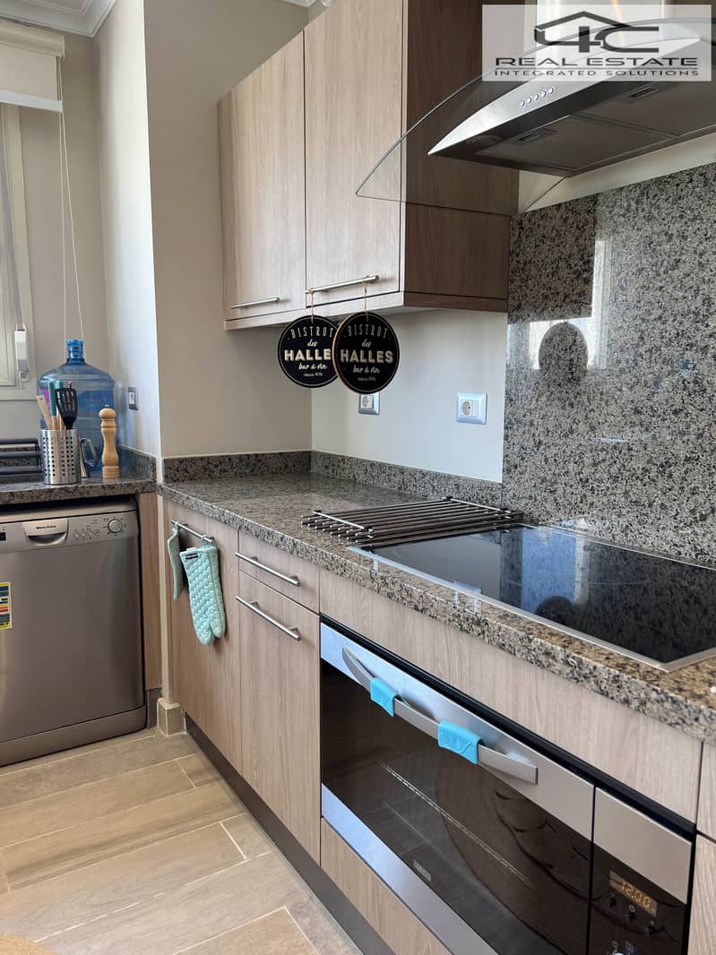 12 2025_07_01_04_59_IMG_8087. jpg