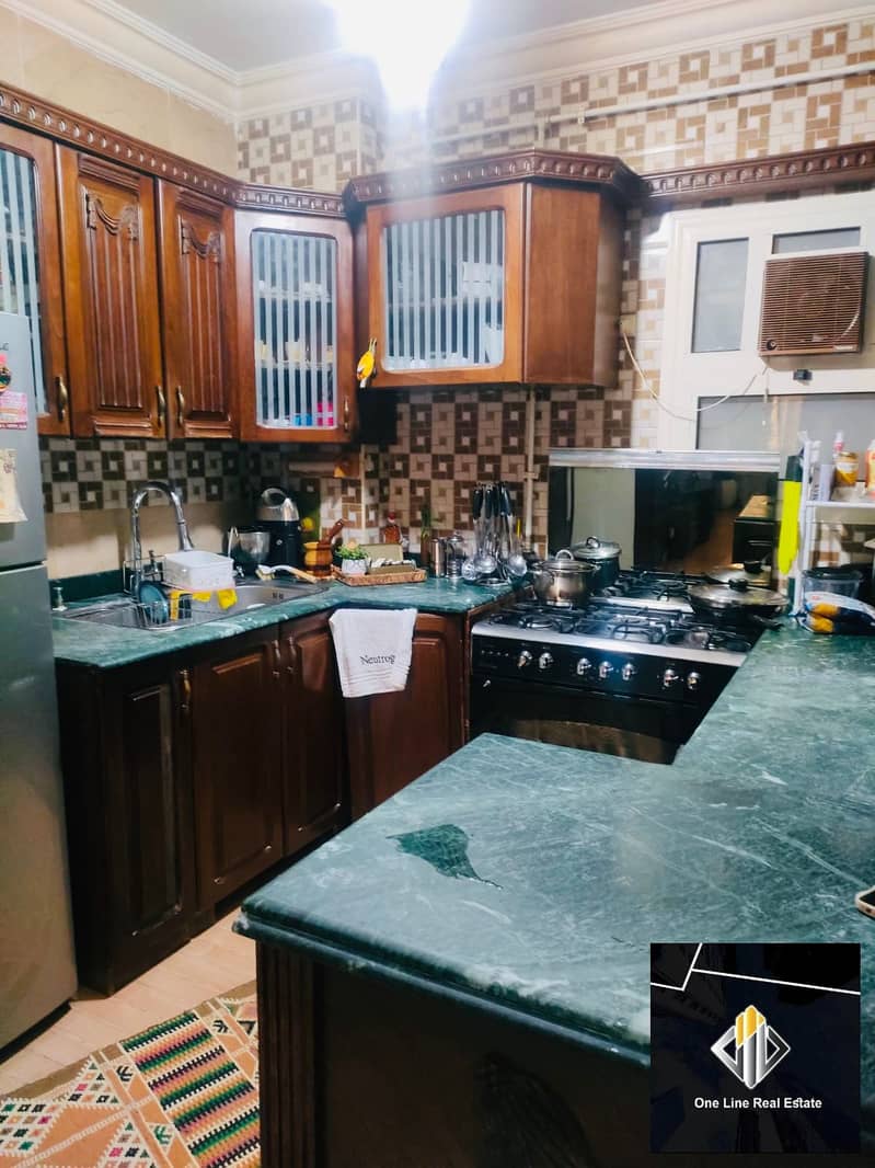 2 1f594522-d2ac-4c14-a554-762d72c7f5b5. jpeg