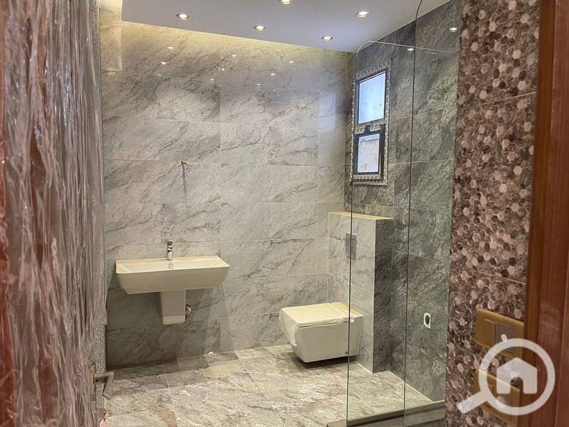 20 1eca45ca-5824-49d1-9025-587edee34de6. jpeg