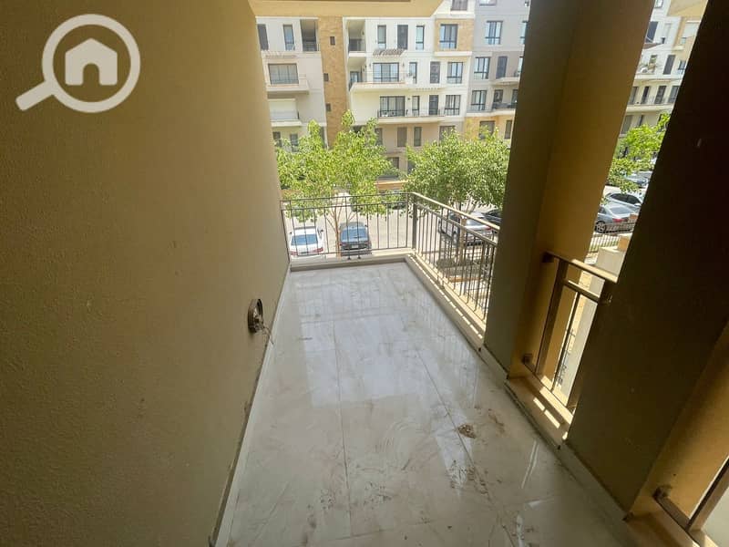 28 f68c8b30-013c-424b-ab3e-b908c05fe1e2. jpeg