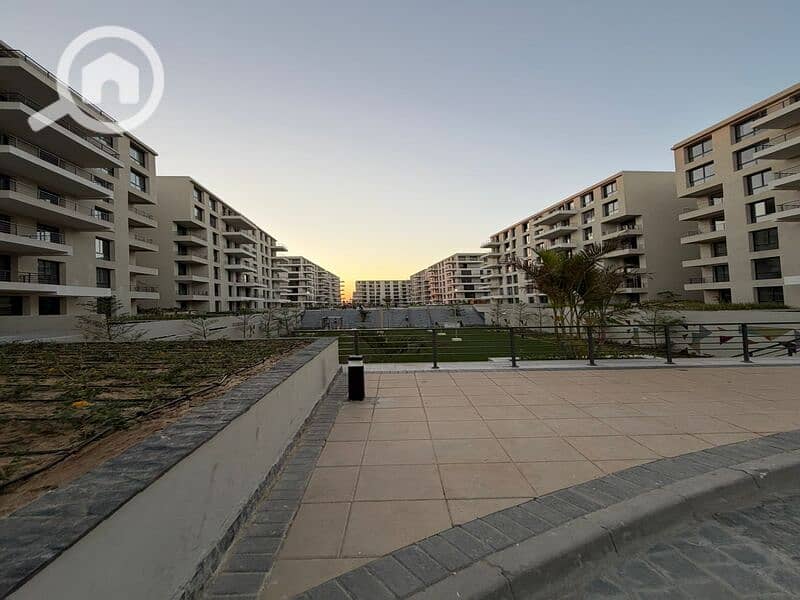 2 6cab552c-57d9-4b08-9e53-5f98cc930a34. jpeg