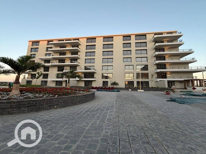 3 a3941e7a-44fa-4d84-8b80-393912665467. jpeg