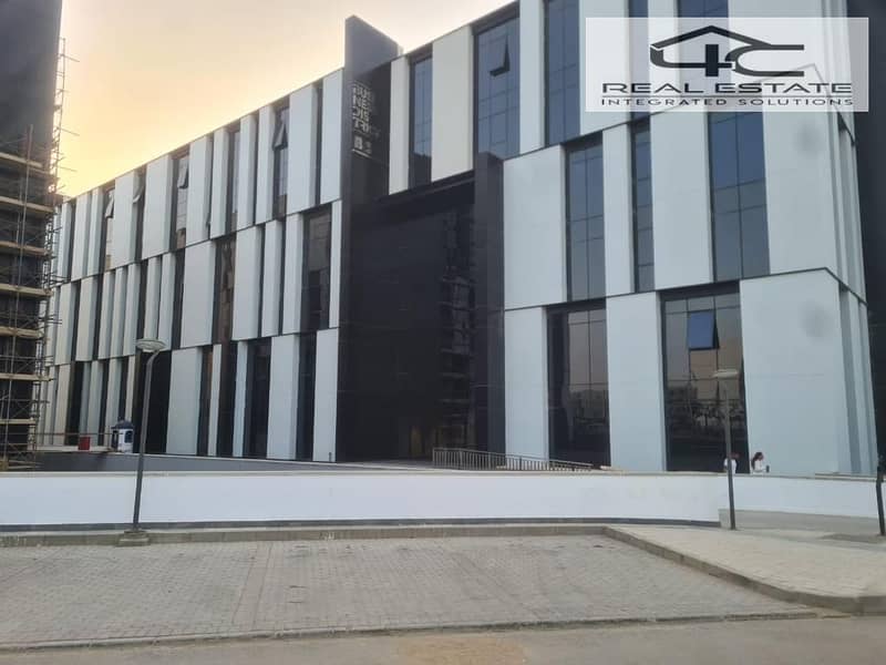 3 WhatsApp Image 2023-11-21 at 3.50. 29 PM. jpeg