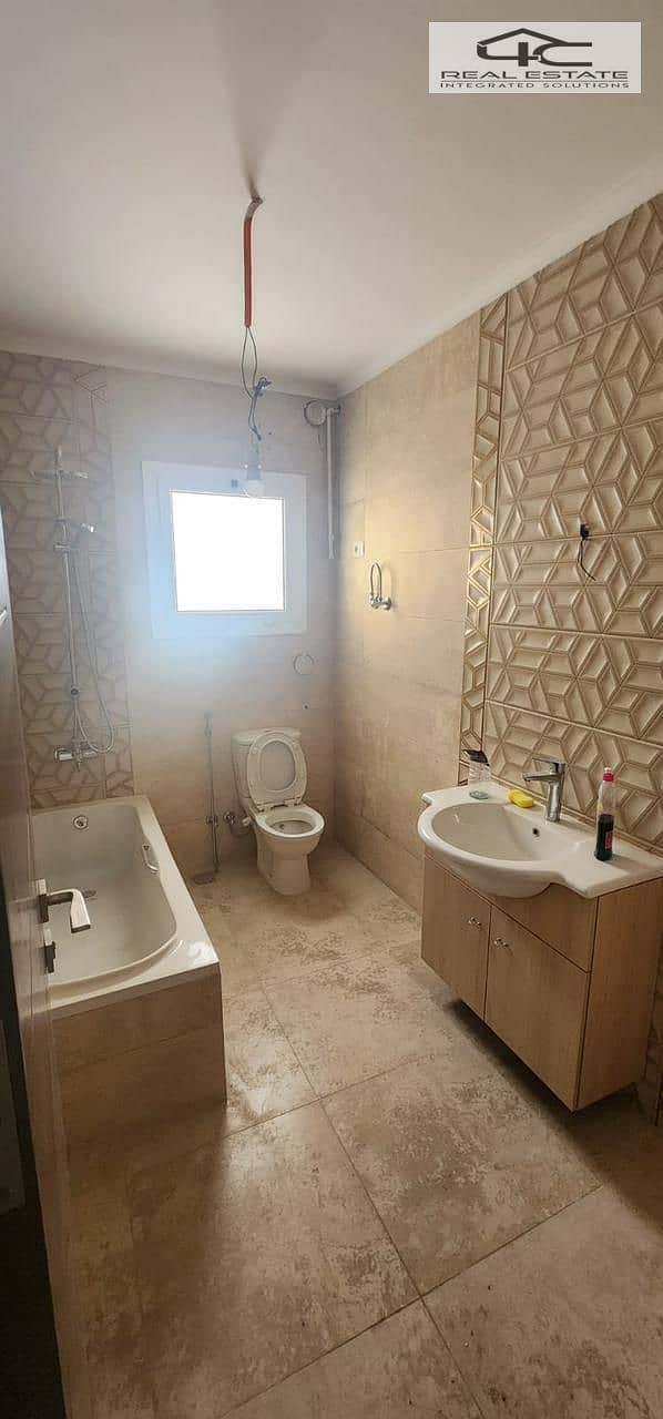 5 WhatsApp Image 2025-11-26 at 6.57. 14 PM (1). jpeg