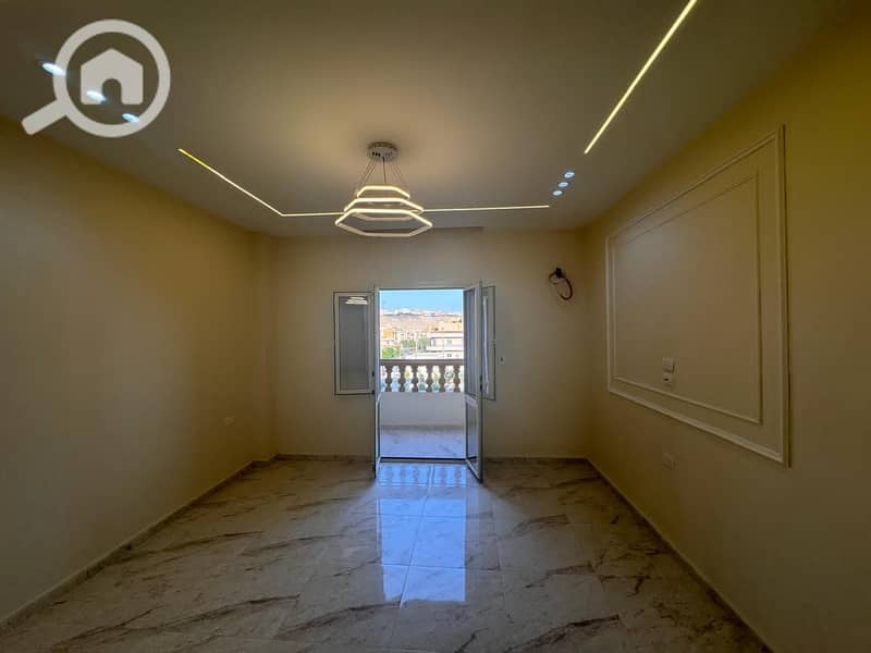 5 WhatsApp Image 2025-12-04 at 10.43. 37 PM (1). jpeg