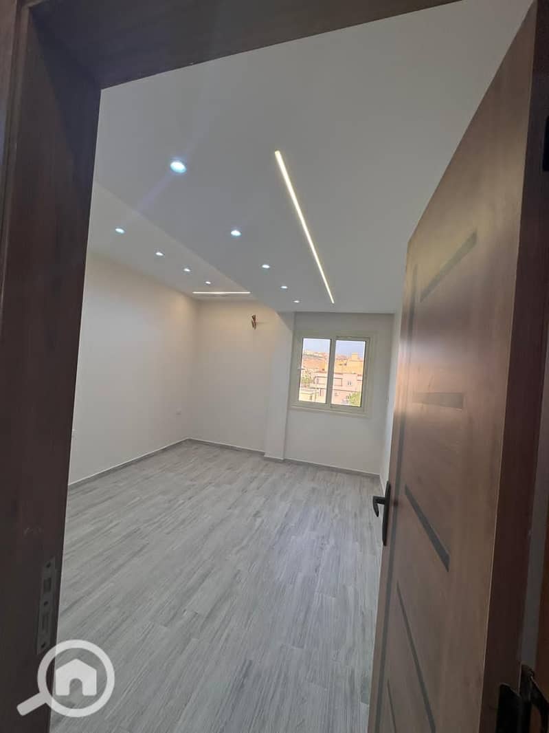 6 WhatsApp Image 2025-12-04 at 10.43. 37 PM. jpeg