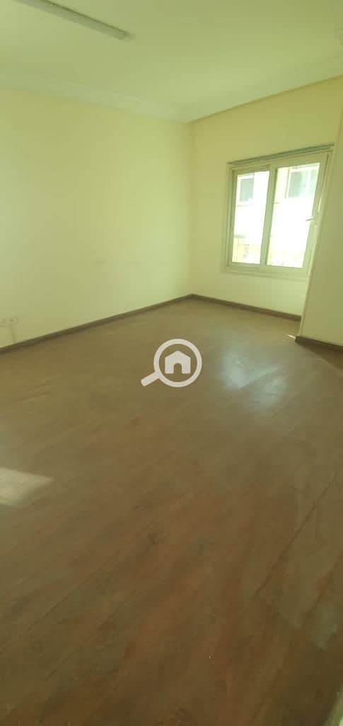 10 WhatsApp Image 2025-11-09 at 9.21. 32 PM. jpeg