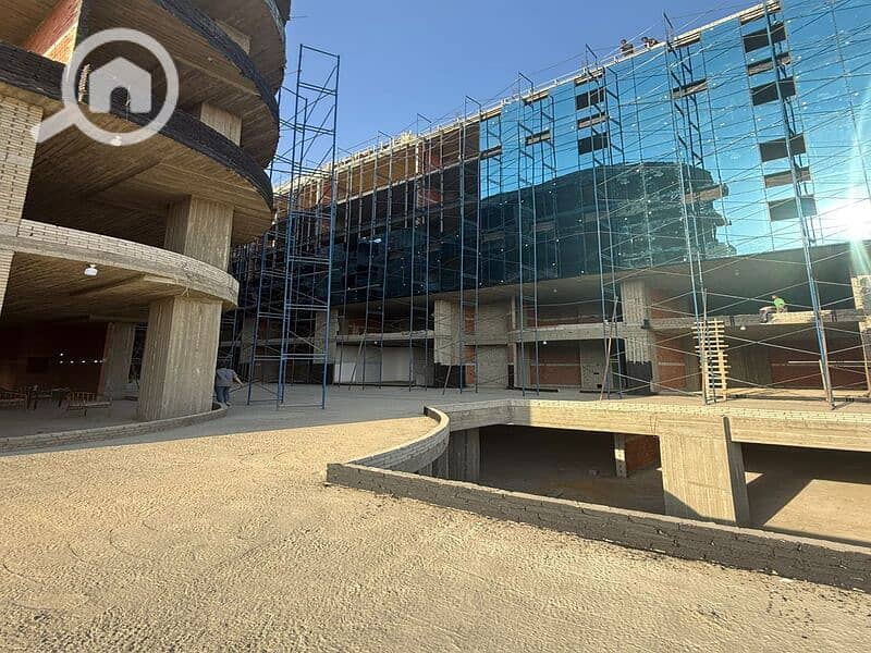 4 63e9d05c-87ed-4a1c-a248-14d044872bbd. jpeg