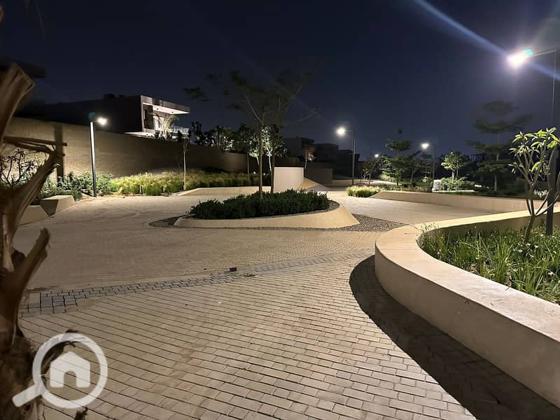 6 WhatsApp Image 2024-12-24 at 13.37. 06_6982f645. jpg