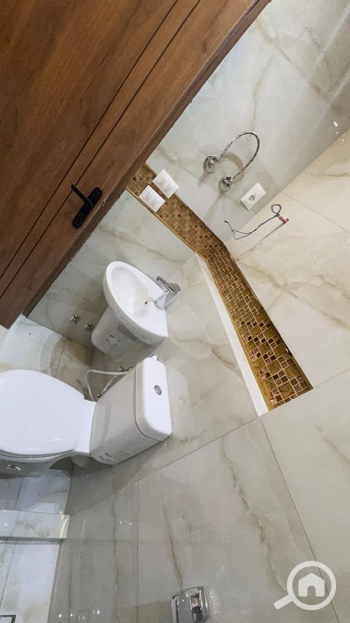 12 WhatsApp Image 2025-12-04 at 11.16. 07 PM (2). jpeg