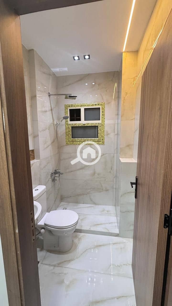 13 WhatsApp Image 2025-12-04 at 11.16. 07 PM (1). jpeg