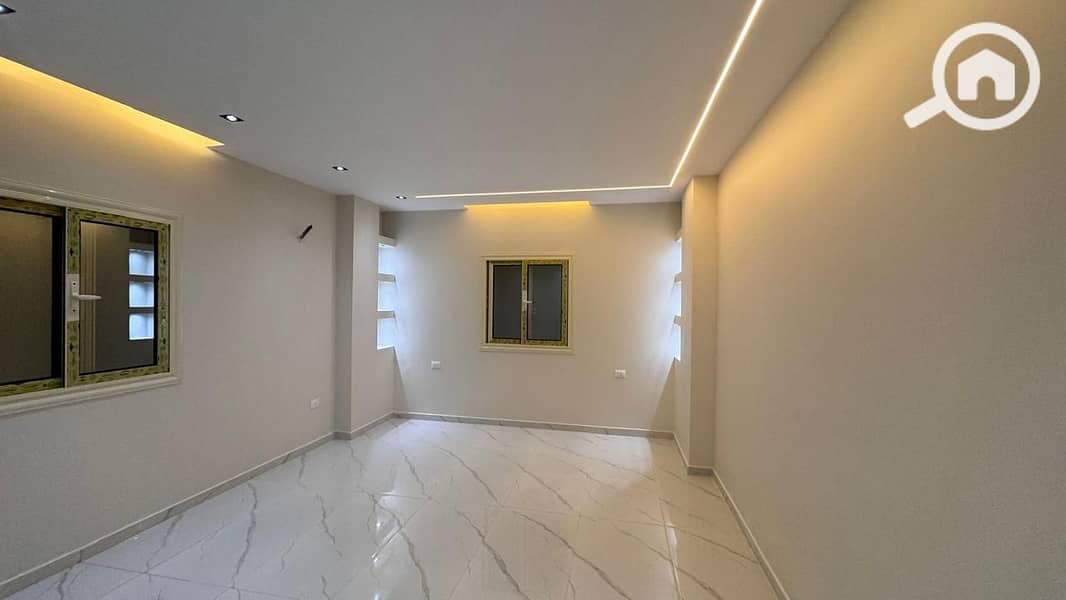 14 WhatsApp Image 2025-12-04 at 11.16. 07 PM. jpeg