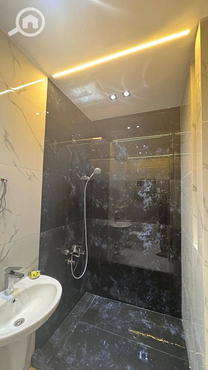 15 WhatsApp Image 2025-12-04 at 11.16. 06 PM (2). jpeg