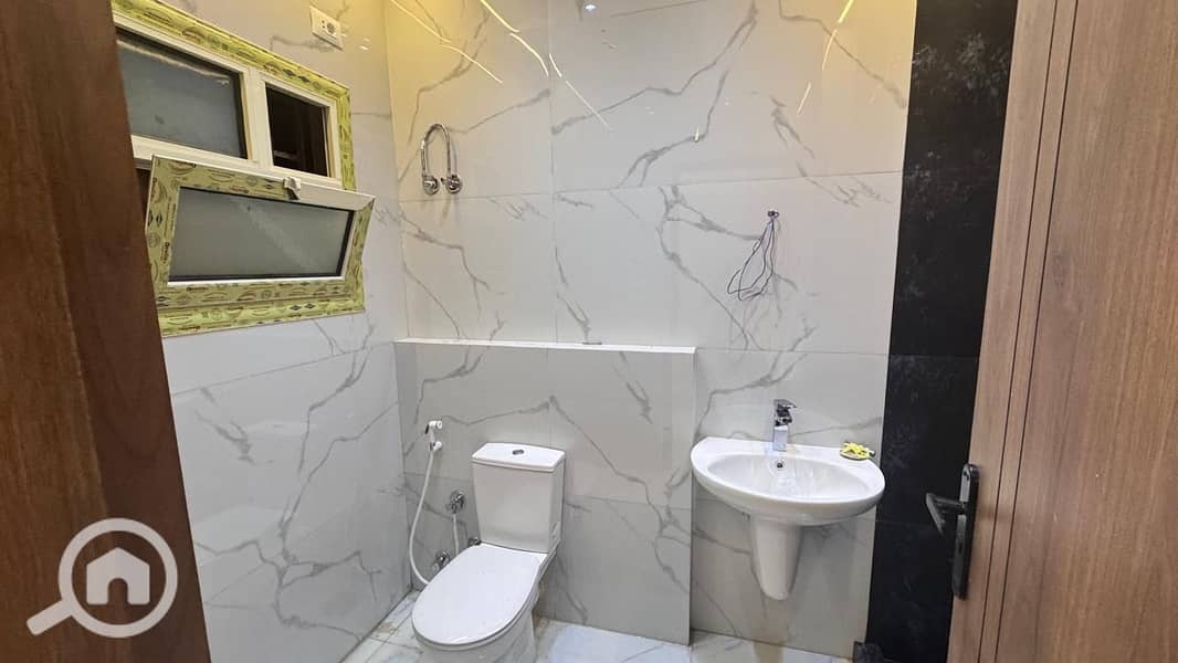 16 WhatsApp Image 2025-12-04 at 11.16. 06 PM (1). jpeg