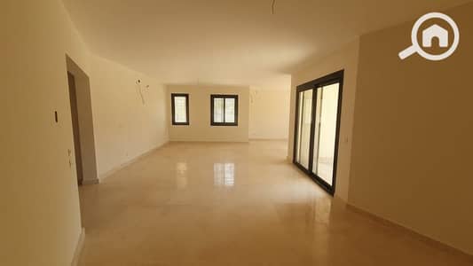 فلیٹ 3 غرف نوم للبيع في 6 أكتوبر، الجيزة - egera. jpg