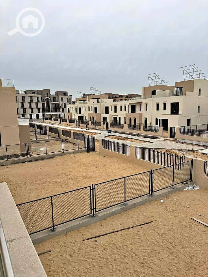 2 75c87f90-e9e7-4c73-8252-ced040f77633. jpeg