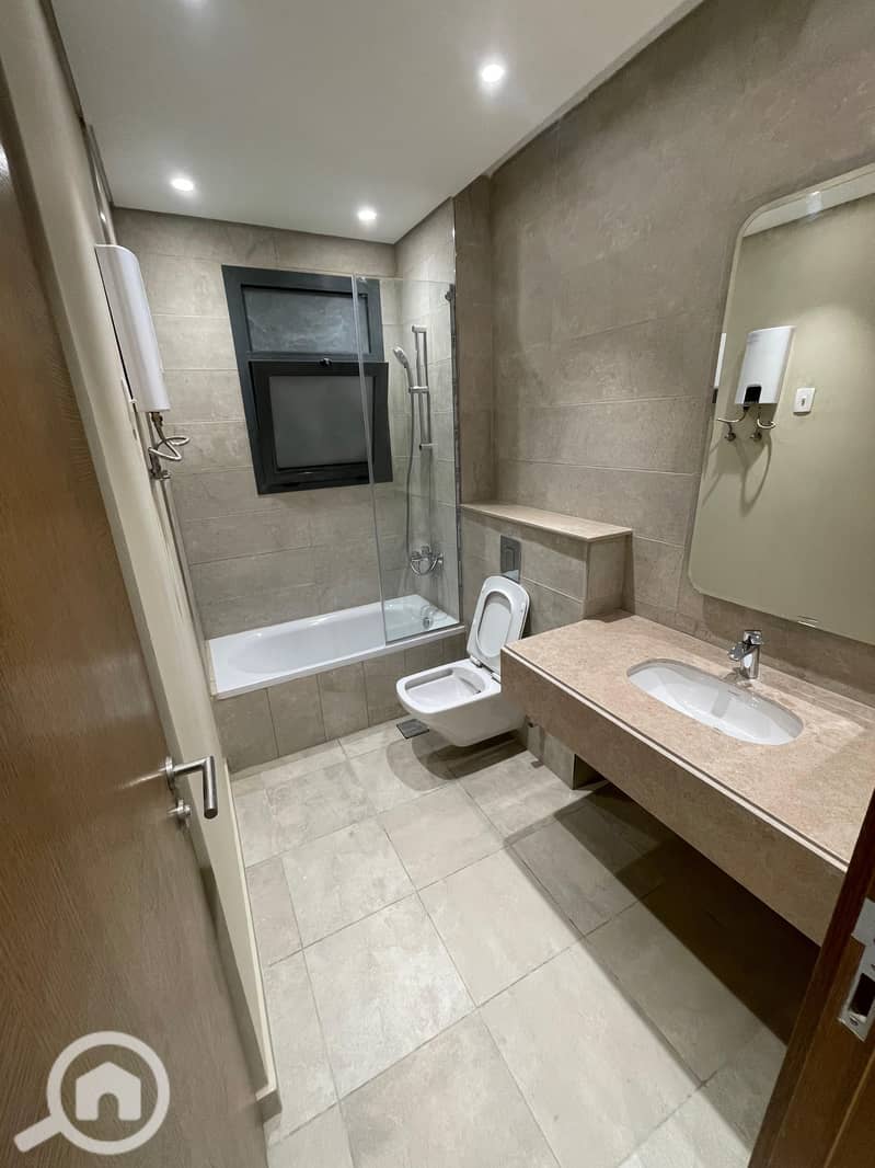 8 WhatsApp Image 2025-10-02 at 9.45. 06 PM. jpeg