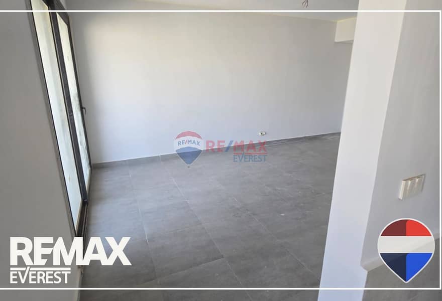 8 1b3f55f1-d5b9-4dda-9701-69ac6253877a. jpg