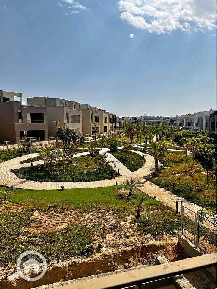 8 562963366_1365305671677889_8281941218836497430_n. jpg