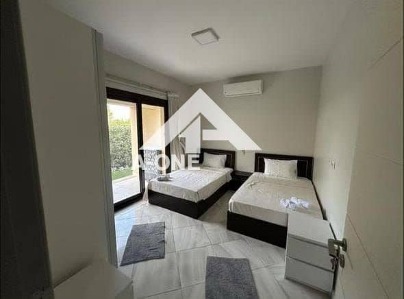 7 3c755732-41ff-4860-bc7c-3c91b5f538f6. jpg