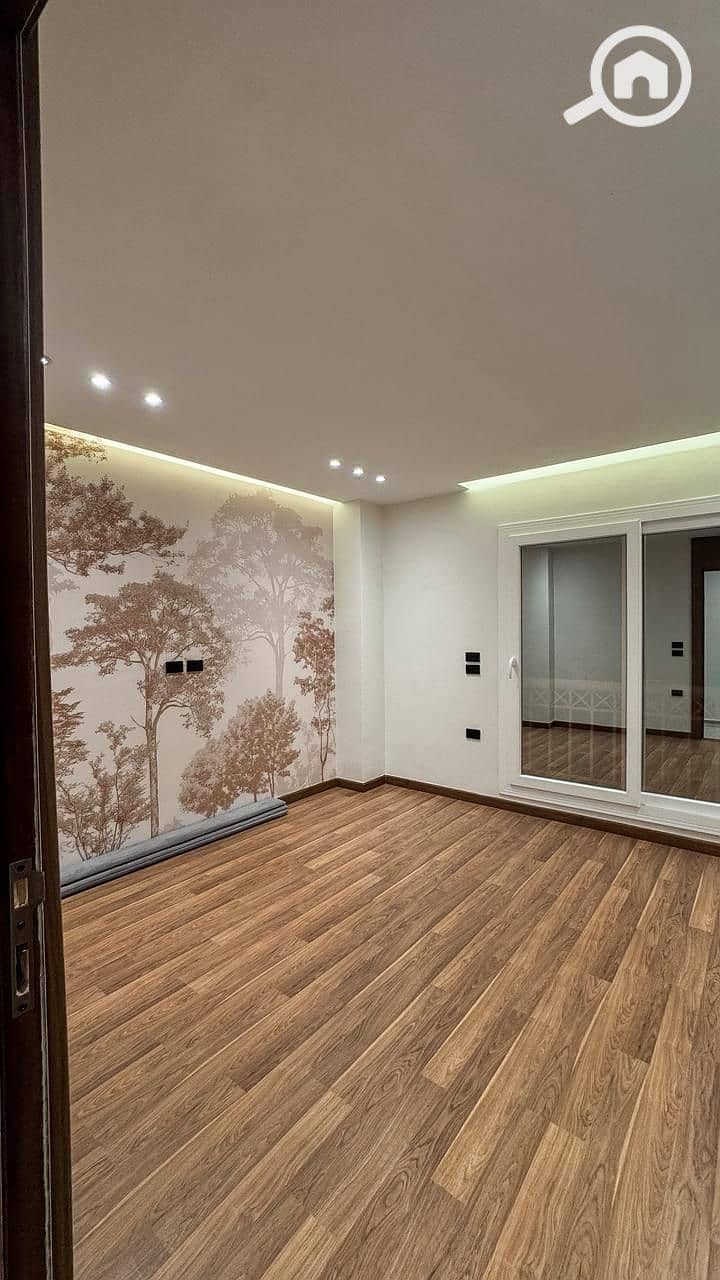 13 b422eea8-6fe0-412e-a0bf-998bd120b252. jpeg