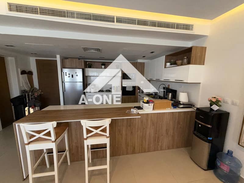 8 f8192b70-c195-47da-9a47-4154f210470d. jpg