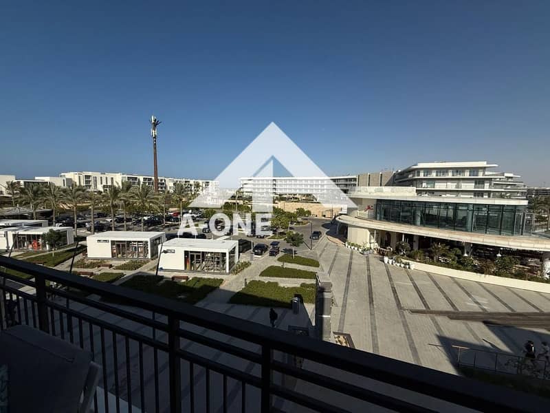 11 ca2dc3b3-cf7f-408b-aeb0-ce78c1ac29ab. jpg