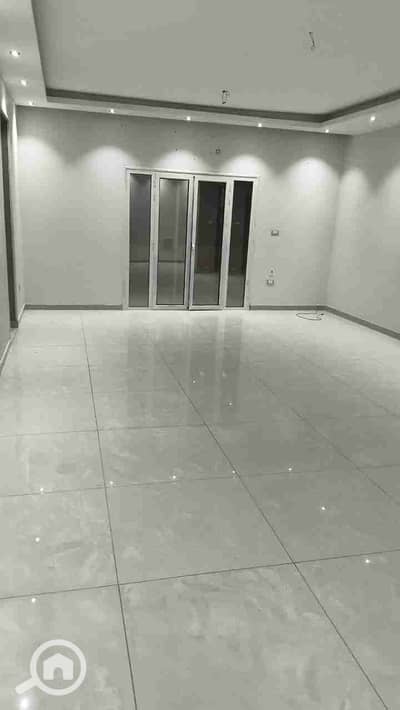 فلیٹ 4 غرف نوم للايجار في الشيخ زايد، الجيزة - 1000292177. jpg