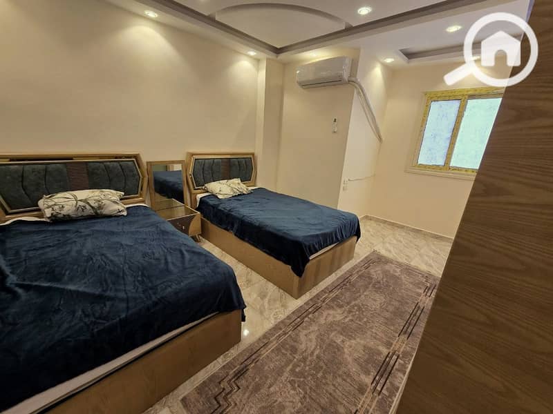 3 e767157c-9df2-4bde-9fe4-2ab2f080041e. jpeg