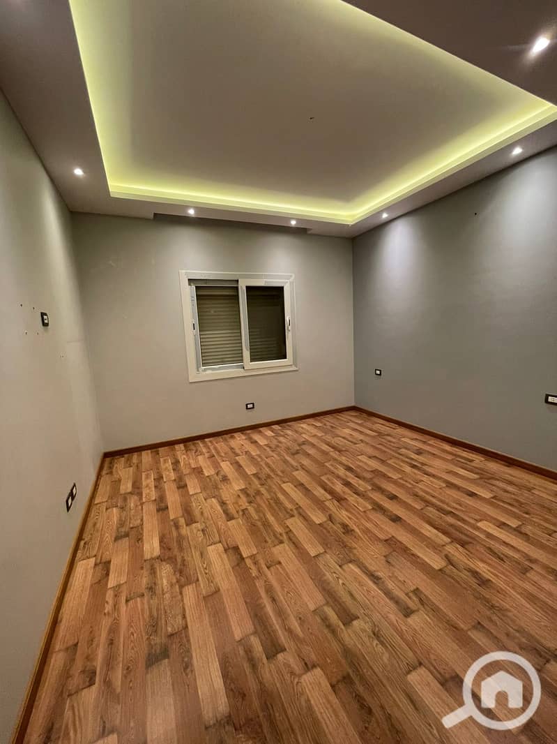 9 WhatsApp Image 2025-12-02 at 3.02. 51 PM (3). jpeg