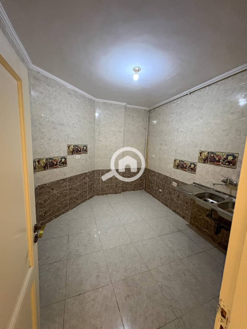 8 IMG-20251205-WA0070. jpg