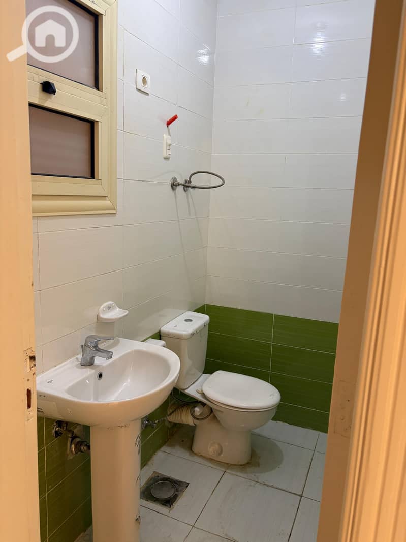 10 IMG-20251205-WA0080. jpg