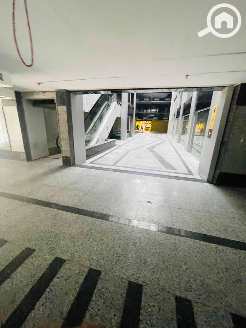 IMG_0690. jpg IMG_0690. jpg