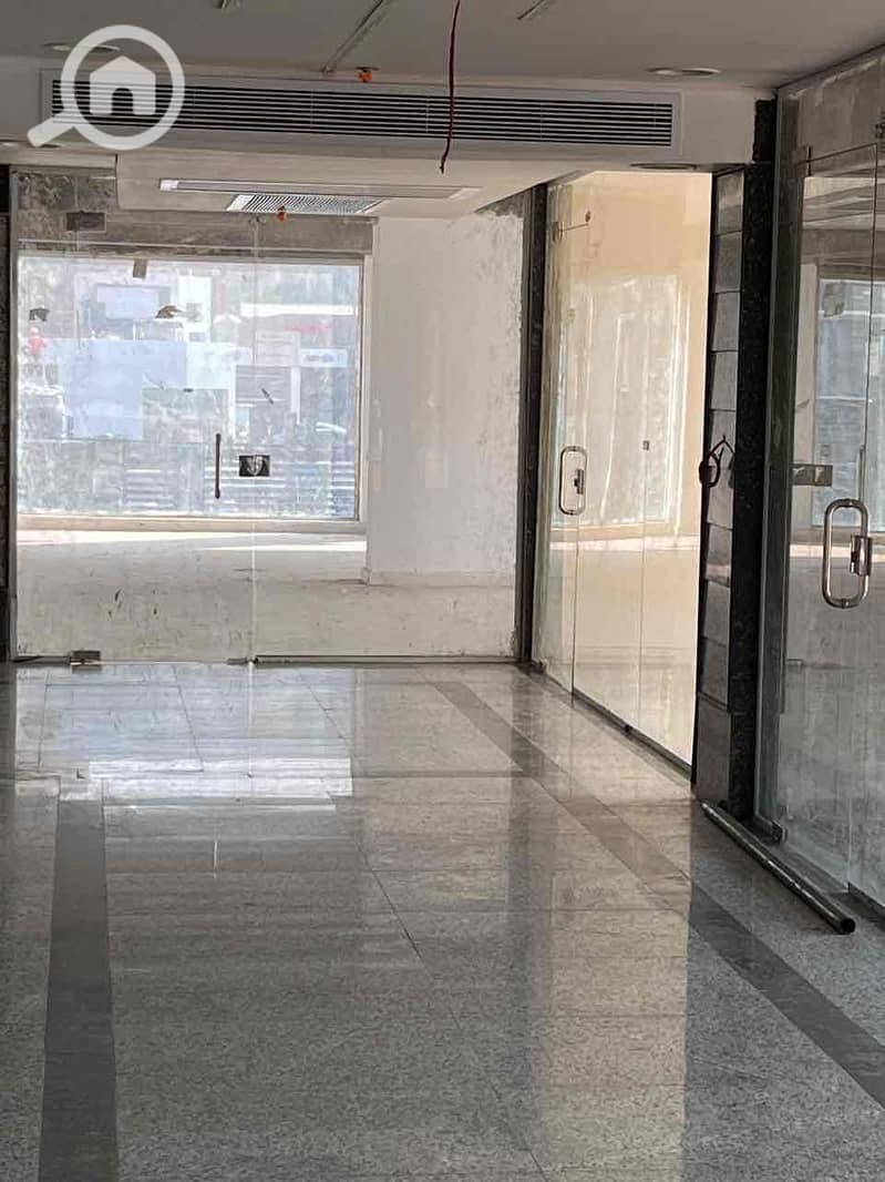 3 79029698-d8f2-4e9c-bb38-55b129b2abc5. jpg