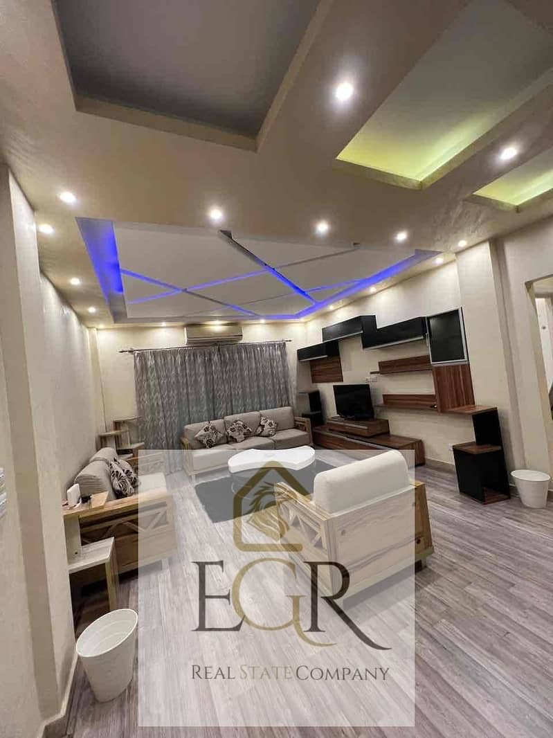 3 dbd6299b-57df-42a6-8e52-d345d90d2be2. jpg