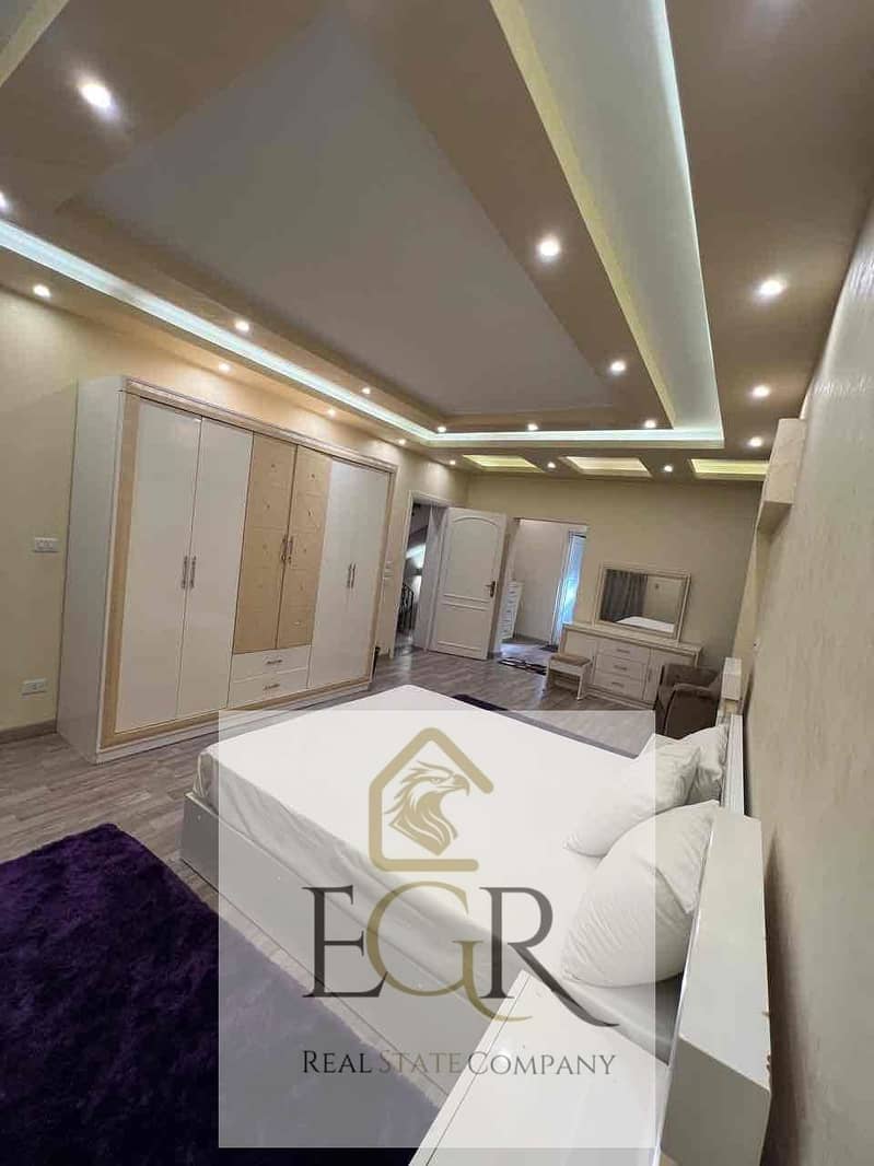 8 348e23f7-6640-4736-af00-f329d85d922a. jpg