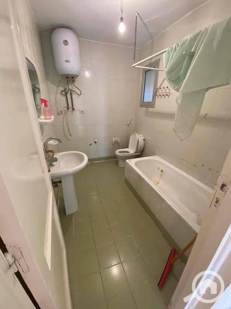 11 b335363d-764c-4759-9ab2-757d458f53e3. jpg