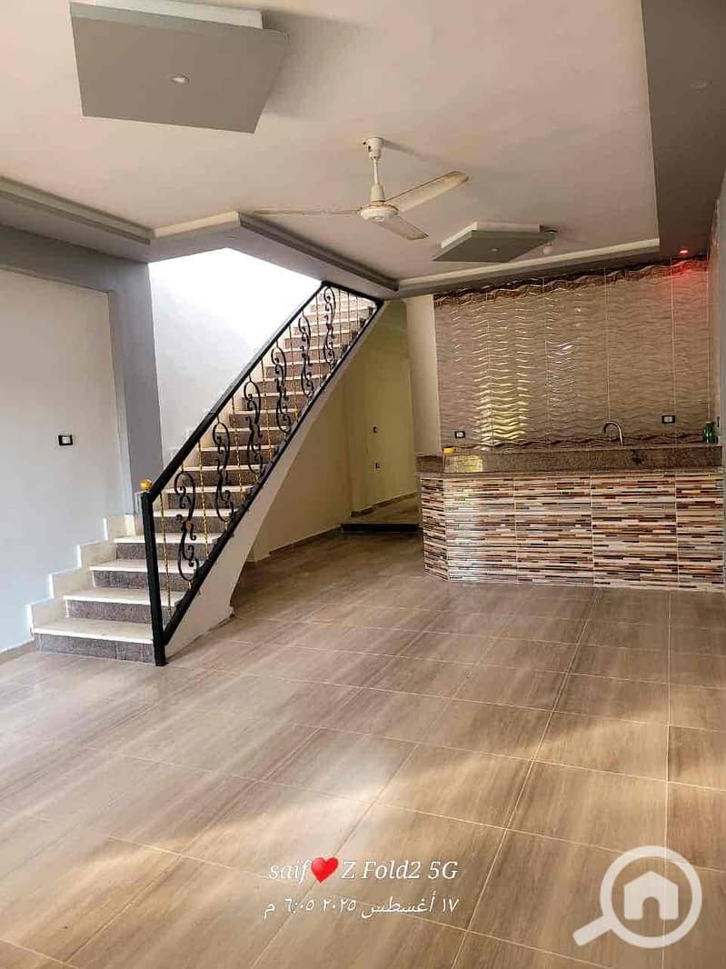 2 9a694fec-61b5-4b0e-8aa0-51e294667b2a. jpg