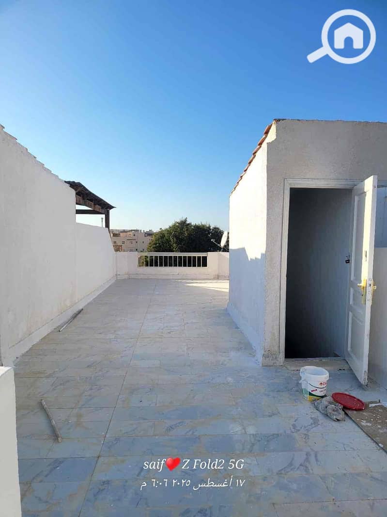 14 f46aec71-704e-4527-802d-18706035a6f9. jpg