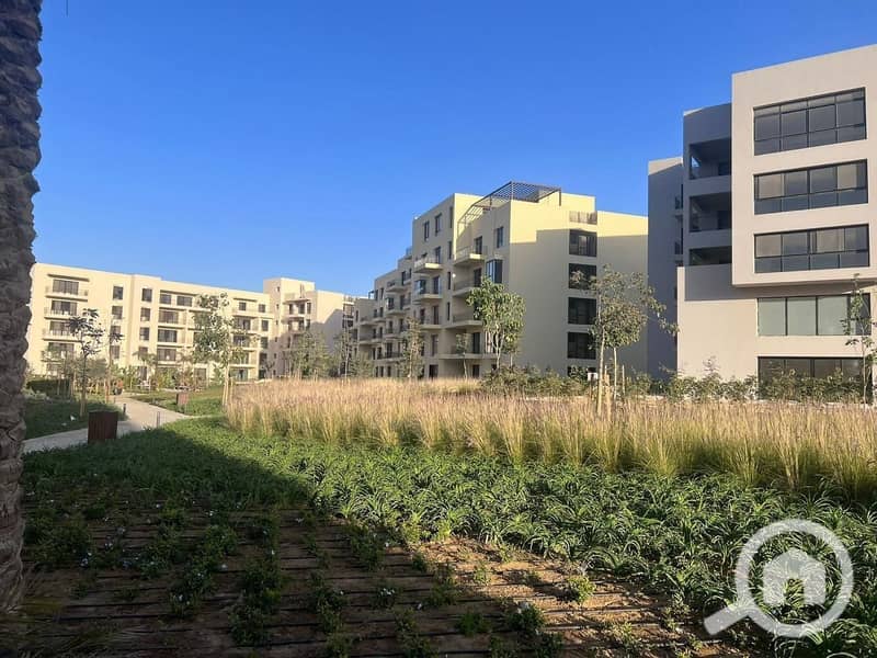 10 WhatsApp Image 2025-05-12 at 17.42. 35 (1). jpeg