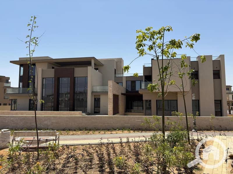 7 adc30dde-f284-4109-a6eb-2700688b057a. jpg