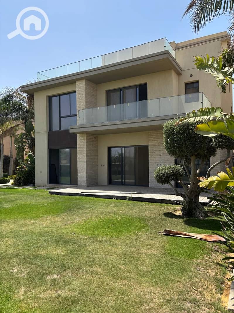 10 f9c8681a-88ad-4faa-8352-04d528c3571e. jpg