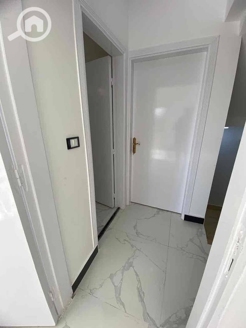 10 248f6f05-fecd-440b-a7f0-5f6c58a115f4. jpg